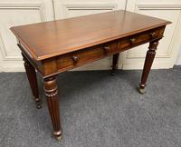Fine Quality Writing Table (12 of 13) Fine Quality Writing Table (12 of 13)