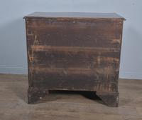 Regency Mahogany Serpentine Chest of Drawers (7 of 11) Regency Mahogany Serpentine Chest of Drawers (7 of 11)