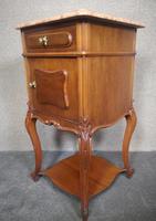 Pair of French Antique Walnut Bedside Cupboards / Night Stands c.1910 (8 of 9) Pair of French Antique Walnut Bedside Cupboards / Night Stands c.1910 (8 of 9)