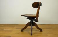 Early 20th Century Industrial Swivel Oak Work Chair (4 of 16) Early 20th Century Industrial Swivel Oak Work Chair (4 of 16)
