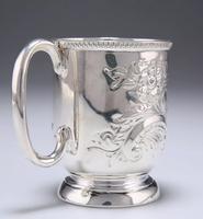 Late Victorian Silver Mug - B & C, Birmingham 1899 (2 of 3) Late Victorian Silver Mug - B & C, Birmingham 1899 (2 of 3)