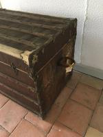 19th Century French "Louvre Paris" Vellum, Leather & Rattan Tarvelling Trunk with Tray 'like Louis Vuitton' (3 of 10) 19th Century French "Louvre Paris" Vellum, Leather & Rattan Tarvelling Trunk with Tray 'like Louis Vuitton' (3 of 10)