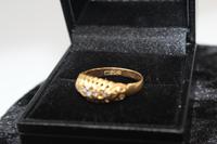 18ct Gold Diamond Ring, size O, weighing 2.2g (5 of 6) 18ct Gold Diamond Ring, size O, weighing 2.2g (5 of 6)