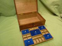 Solid Figured Oak Jewellery / Work Box - Fitted Tray (7 of 10) Solid Figured Oak Jewellery / Work Box - Fitted Tray (7 of 10)