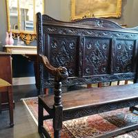 Stunning Heavily Carved Gothic Revival Oak Settle (3 of 14) Stunning Heavily Carved Gothic Revival Oak Settle (3 of 14)