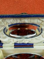 Antique Sterling Silver Hallmarked Cased Faux Tortoise Shell Brush & Comb Set with Mirror 1926 (3 of 12) Antique Sterling Silver Hallmarked Cased Faux Tortoise Shell Brush & Comb Set with Mirror 1926 (3 of 12)