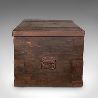 Antique Steamer Trunk, English, Pine, Iron, Carriage Chest, Victorian c.1860 (6 of 12) Antique Steamer Trunk, English, Pine, Iron, Carriage Chest, Victorian c.1860 (6 of 12)