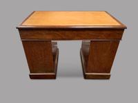 Late Victorian Small Mahogany Desk (4 of 4) Late Victorian Small Mahogany Desk (4 of 4)