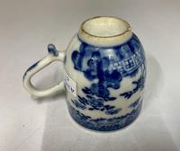 Antique Oriental Chinese Porcelain Tea Cup c.1790 (8 of 8) Antique Oriental Chinese Porcelain Tea Cup c.1790 (8 of 8)