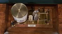 Antique Armstrong of Manchester Oak Barograph (3 of 8) Antique Armstrong of Manchester Oak Barograph (3 of 8)