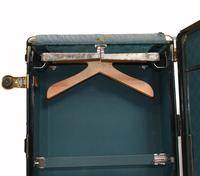 Vintage Steamer Trunk Luggage Case Harrison and Co New York (19 of 28) Vintage Steamer Trunk Luggage Case Harrison and Co New York (19 of 28)