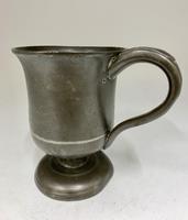 Antique Georgian Pint Pewter Tankard c.1820 (2 of 6) Antique Georgian Pint Pewter Tankard c.1820 (2 of 6)