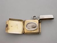 Victorian Silver Vesta Case with Hidden Photo Compartment. By John Millward Banks, Chester, 1898 (6 of 13) Victorian Silver Vesta Case with Hidden Photo Compartment. By John Millward Banks, Chester, 1898 (6 of 13)