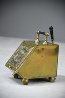 Henry Loveridge Arts & Crafts Brass Coal Scuttle (3 of 15) Henry Loveridge Arts & Crafts Brass Coal Scuttle (3 of 15)