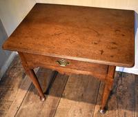 Early Georgian Oak Side Table (3 of 9) Early Georgian Oak Side Table (3 of 9)
