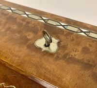 Antique Amboyna Mother of Pearl Inlaid Writing Slope Lap Box (16 of 19) Antique Amboyna Mother of Pearl Inlaid Writing Slope Lap Box (16 of 19)