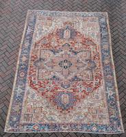 Old Heriz Carpet 335x214cm (8 of 9) Old Heriz Carpet 335x214cm (8 of 9)