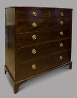 19th Century Mahogany Chest of Drawers (4 of 4) 19th Century Mahogany Chest of Drawers (4 of 4)
