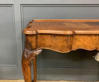 Serpentine Fronted Queen Anne Style Burr Walnut Side Table (2 of 16) Serpentine Fronted Queen Anne Style Burr Walnut Side Table (2 of 16)