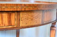 Dutch Neoclassical Satinwood Centre Table (2 of 13) Dutch Neoclassical Satinwood Centre Table (2 of 13)