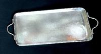 Walker & Hall Silver Plated Planished Drinks Tray (3 of 5) Walker & Hall Silver Plated Planished Drinks Tray (3 of 5)