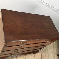 18th Century Mahogany Chest of Drawers (4 of 6) 18th Century Mahogany Chest of Drawers (4 of 6)