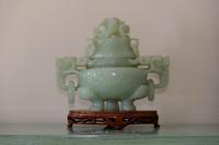 Carved Jade Twin Dragon Handled Tripod Incense Censer (10 of 18) Carved Jade Twin Dragon Handled Tripod Incense Censer (10 of 18)