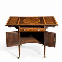 George III Chippendale-style Satinwood Pembroke Table (5 of 14) George III Chippendale-style Satinwood Pembroke Table (5 of 14)