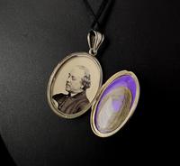 Victorian Silver Mourning Locket, Hairwork, Heraldic (6 of 8) Victorian Silver Mourning Locket, Hairwork, Heraldic (6 of 8)