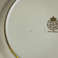 Two Royal Worcester Cabinet Plates (12 of 23) Two Royal Worcester Cabinet Plates (12 of 23)