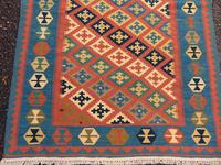 Old Persian Shiraz Kelim Rug (6 of 6) Old Persian Shiraz Kelim Rug (6 of 6)