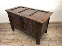 Small 18th Century Carved Oak Coffer (3 of 13) Small 18th Century Carved Oak Coffer (3 of 13)