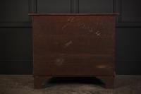 18th Century Dutch Marquetry Inlaid Walnut Bombe Shaped Chest (11 of 11) 18th Century Dutch Marquetry Inlaid Walnut Bombe Shaped Chest (11 of 11)