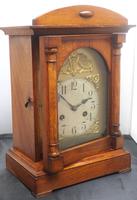 Junghans Carved Bracket Clock – Oak Cased Striking 8-day Mantle Clock (7 of 12) Junghans Carved Bracket Clock – Oak Cased Striking 8-day Mantle Clock (7 of 12)
