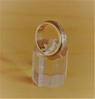 Vintage 9ct White & Yellow Gold Wedding Ring - Boxed (9 of 11) Vintage 9ct White & Yellow Gold Wedding Ring - Boxed (9 of 11)