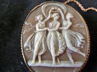 Fine Quality Antique Victorian "3 Graces" Shell Cameo Mounted in Yellow Metal. (2 of 4) Fine Quality Antique Victorian "3 Graces" Shell Cameo Mounted in Yellow Metal. (2 of 4)