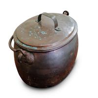 Large Antique Copper Couldron with Lid & Handle (2 of 7) Large Antique Copper Couldron with Lid & Handle (2 of 7)