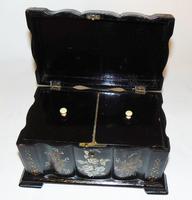 Victorian decorated papier mache tea caddy (5 of 6) Victorian decorated papier mache tea caddy (5 of 6)