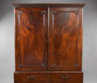 18th Century George III Mahogany Linen Press (2 of 7) 18th Century George III Mahogany Linen Press (2 of 7)