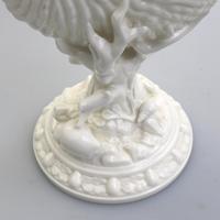 Royal Worcester : Novelty Blanc de Chine Type Porcelain Nautilus Shell Porcelain Vase C.1959 (6 of 9) Royal Worcester : Novelty Blanc de Chine Type Porcelain Nautilus Shell Porcelain Vase C.1959 (6 of 9)