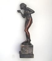 A Good Art Deco Bronze Nude Maiden with Drinking Bowl by Eugene Wagner C.1920 (6 of 11) A Good Art Deco Bronze Nude Maiden with Drinking Bowl by Eugene Wagner C.1920 (6 of 11)