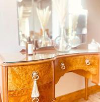 Burr Walnut Dressing Table / Vanity / Sideboard (2 of 6) Burr Walnut Dressing Table / Vanity / Sideboard (2 of 6)