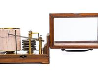 Barograph – Small Pattern by Richard Freres, Paris c.1895 (3 of 3) Barograph – Small Pattern by Richard Freres, Paris c.1895 (3 of 3)