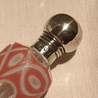 Antique Double Overlay & Silver Scent Bottle (3 of 6) Antique Double Overlay & Silver Scent Bottle (3 of 6)