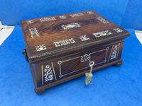 William IV Rosewood Box With Mother Of Pearl Inlay (14 of 14) William IV Rosewood Box With Mother Of Pearl Inlay (14 of 14)