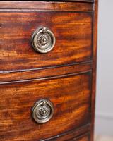 George III Mahogany Bowfront Chest of Drawers (3 of 5) George III Mahogany Bowfront Chest of Drawers (3 of 5)