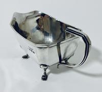 Antique Solid Sterling Silver Gravy Boat Jug (9 of 13) Antique Solid Sterling Silver Gravy Boat Jug (9 of 13)