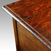 Antique Oak Small Dresser Base (4 of 11) Antique Oak Small Dresser Base (4 of 11)