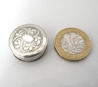 Beautiful Small Round George III Silver Patch Box Joseph Taylor Birmingham c1805 (2 of 7) Beautiful Small Round George III Silver Patch Box Joseph Taylor Birmingham c1805 (2 of 7)