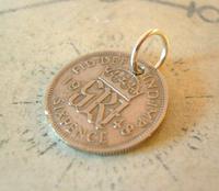 Vintage Pocket Watch Chain Fob 1948 Lucky Silver Sixpence 6d Coin Fob (4 of 7) Vintage Pocket Watch Chain Fob 1948 Lucky Silver Sixpence 6d Coin Fob (4 of 7)